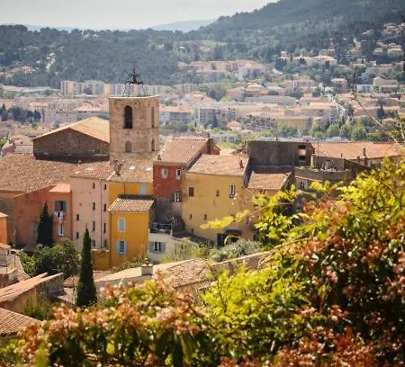 Le Portalet Centre Historique * Hyeres